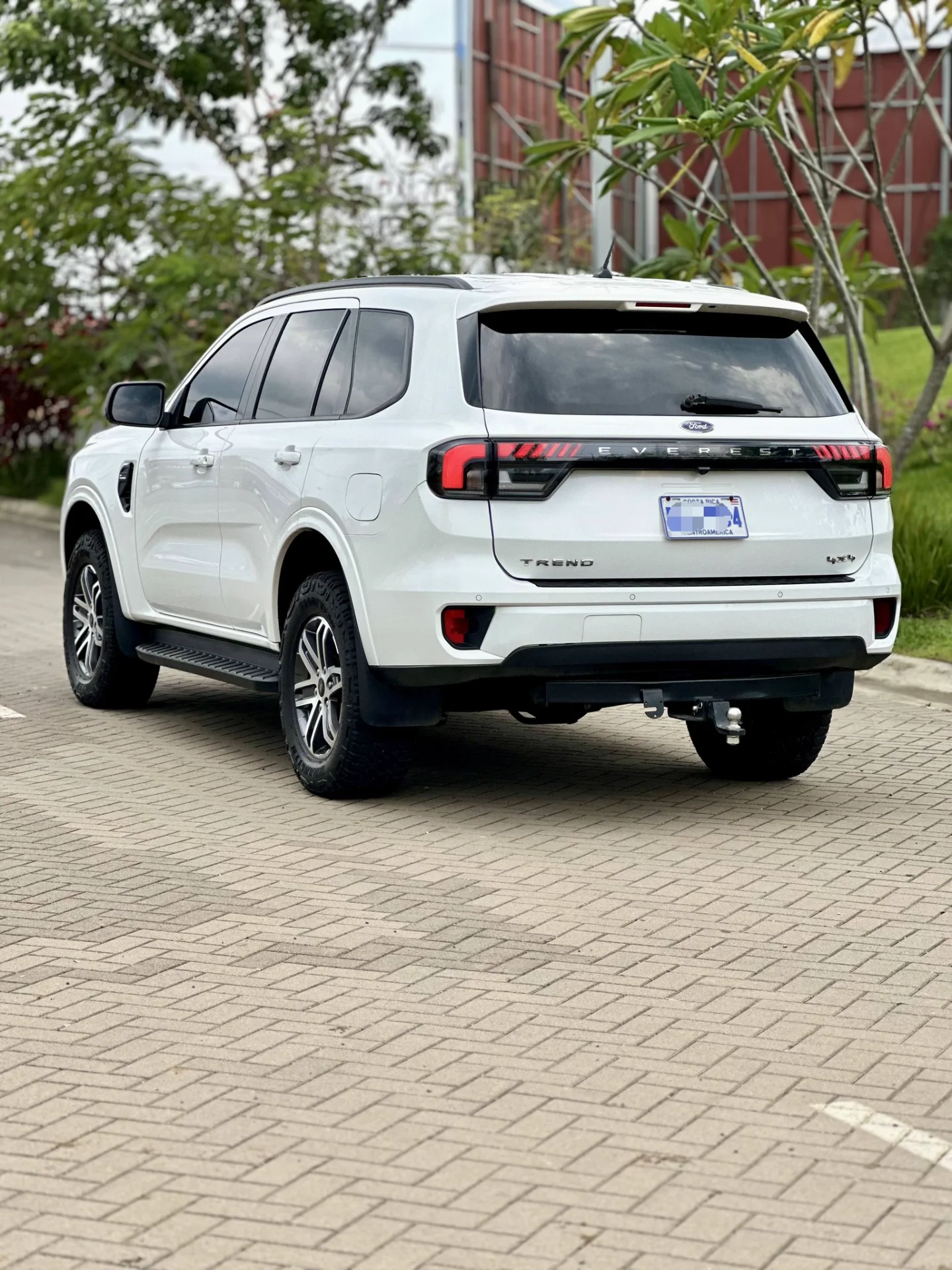 2023 Ford Everest