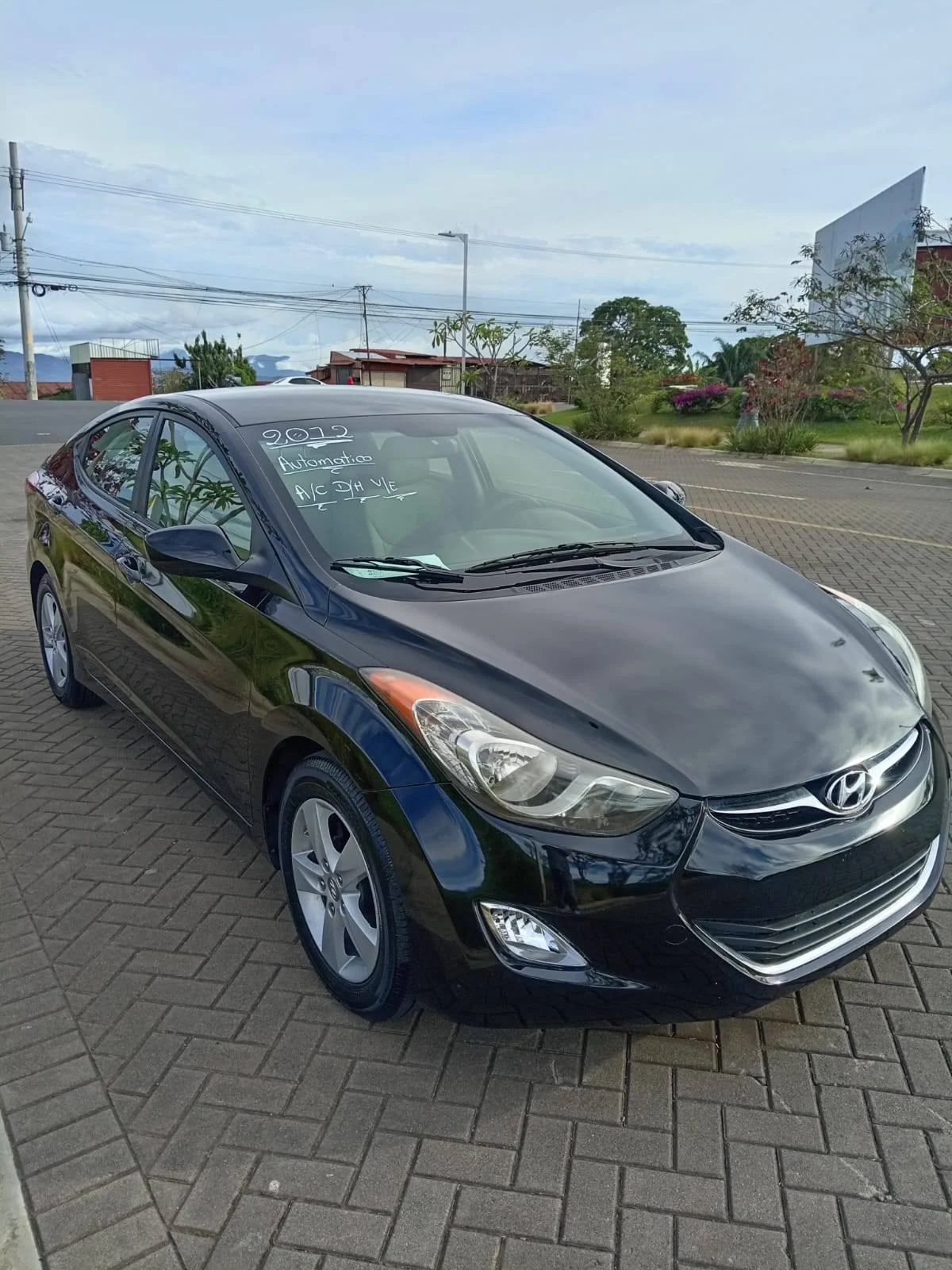 2012 Hyundai Elantra