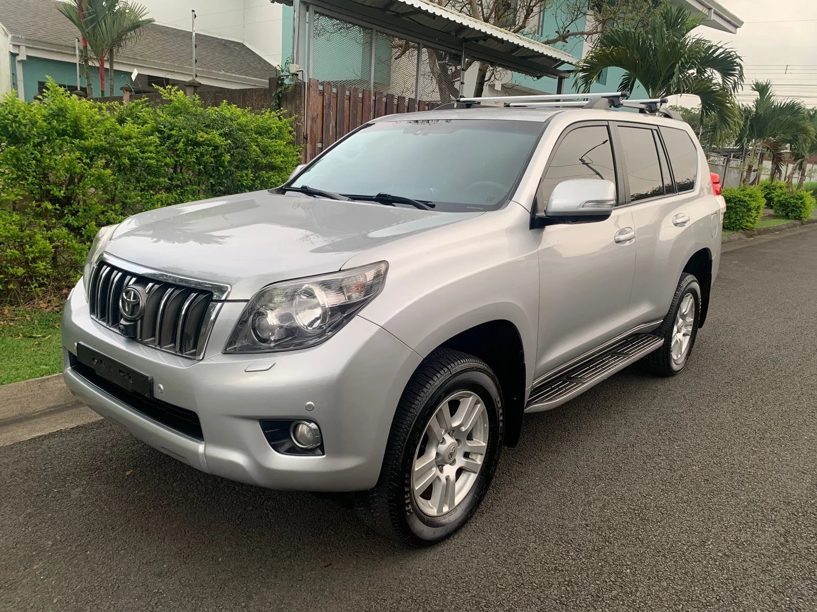 2013 Toyota Prado VX