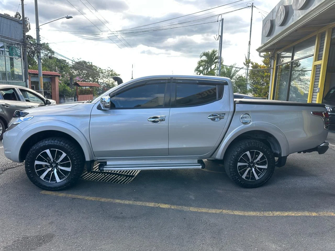 2016 Mitsubishi L200 Sportero