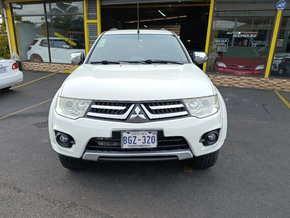2015 Mitsubishi Montero Sport