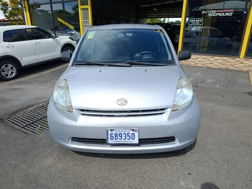 2008 Daihatsu Sirion
