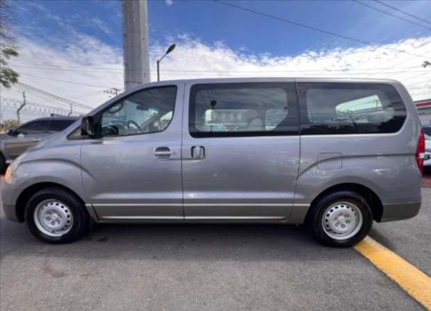 2017 Hyundai H1
