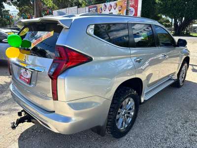 Mitsubishi Montero Sport - Image 2