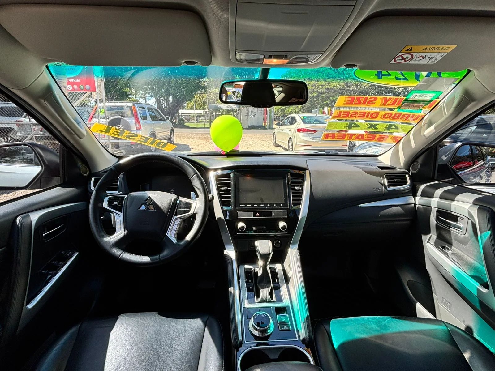 Mitsubishi Montero Sport - Image 6