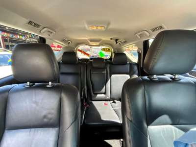 Mitsubishi Montero Sport - Image 11