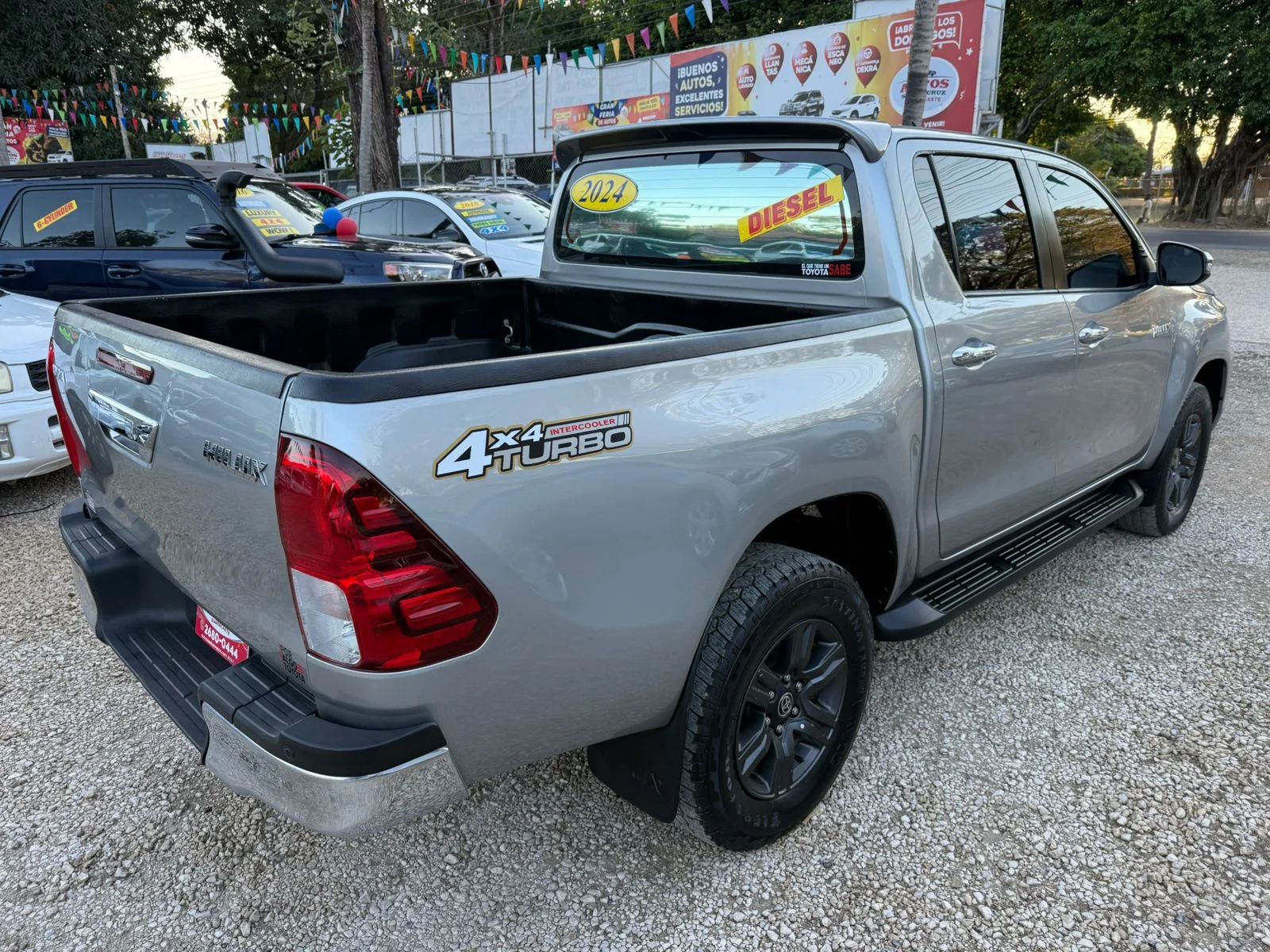 Toyota Hilux - Image 2