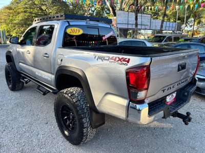 Toyota Tacoma - Image 3