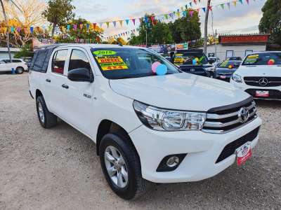 Toyota Hilux - Image 4