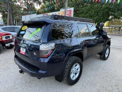 Toyota 4Runner - Image 2