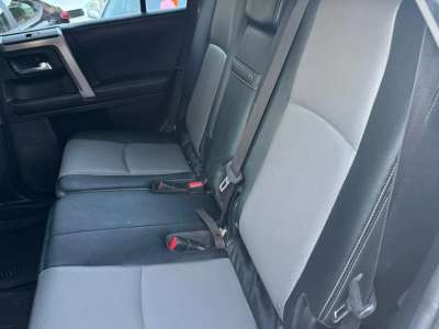 Toyota 4Runner - Image 8