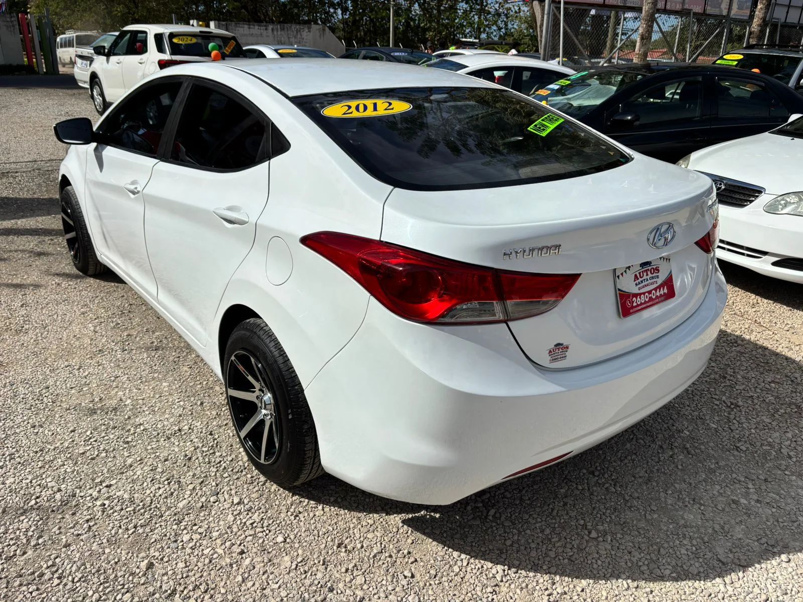 Hyundai Elantra - Image 3