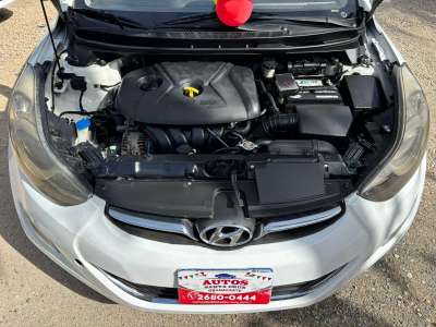 Hyundai Elantra - Image 8