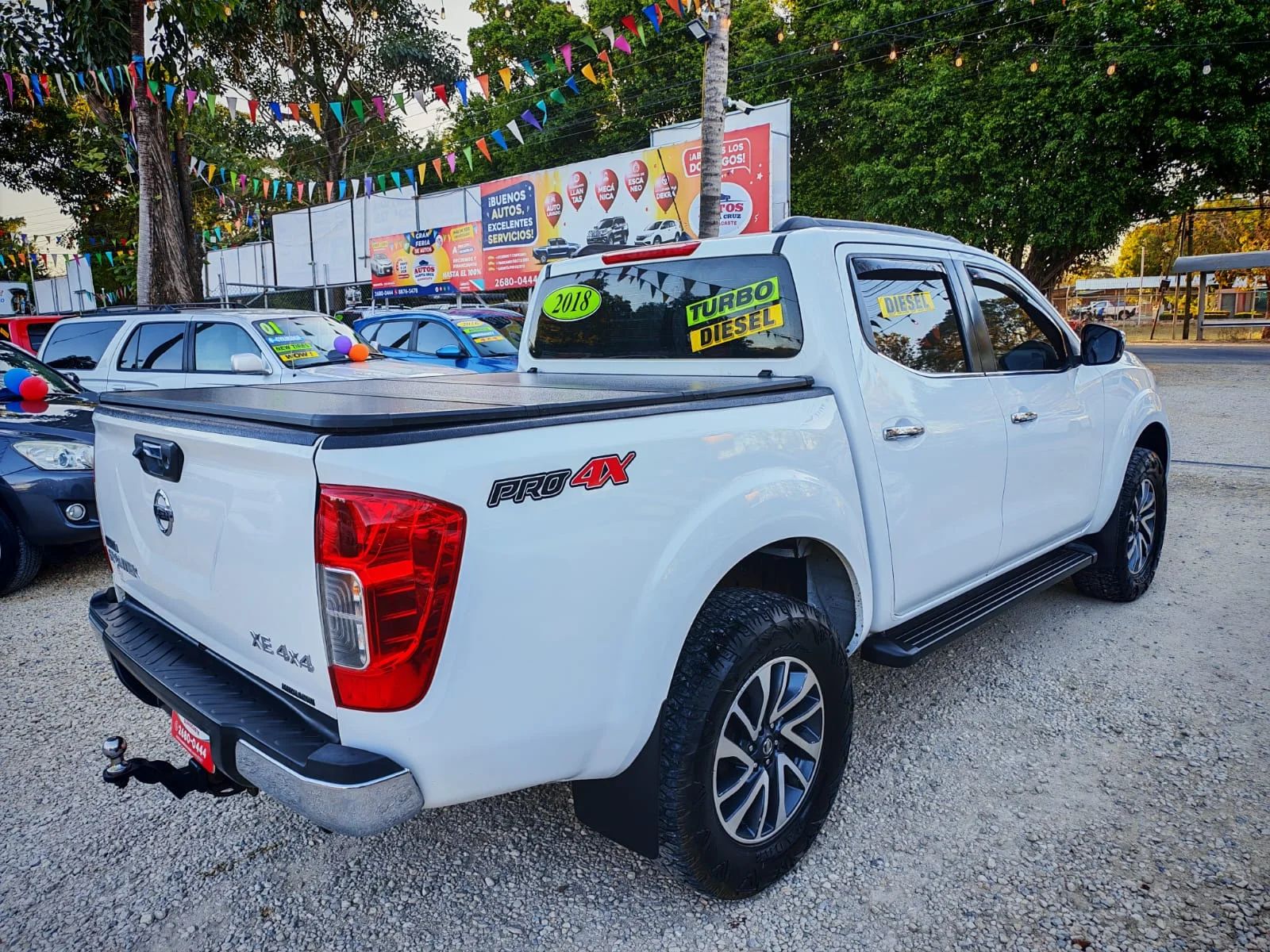 Nissan Frontier XE - Image 2