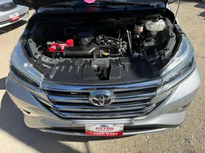 Toyota Rush - Image 9