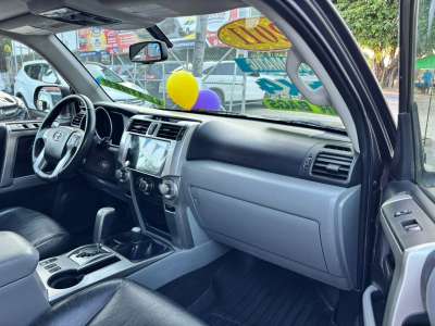 Toyota Tacoma - Image 7