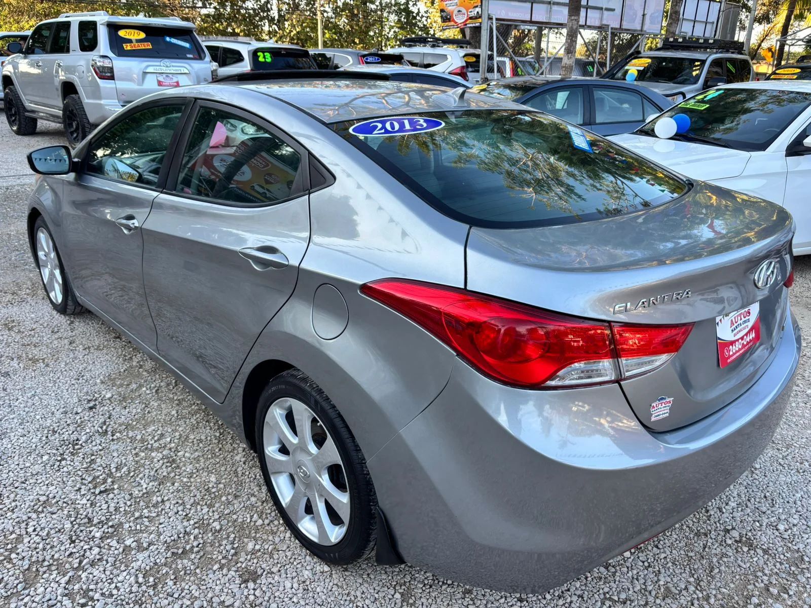 Hyundai Elantra - Image 8