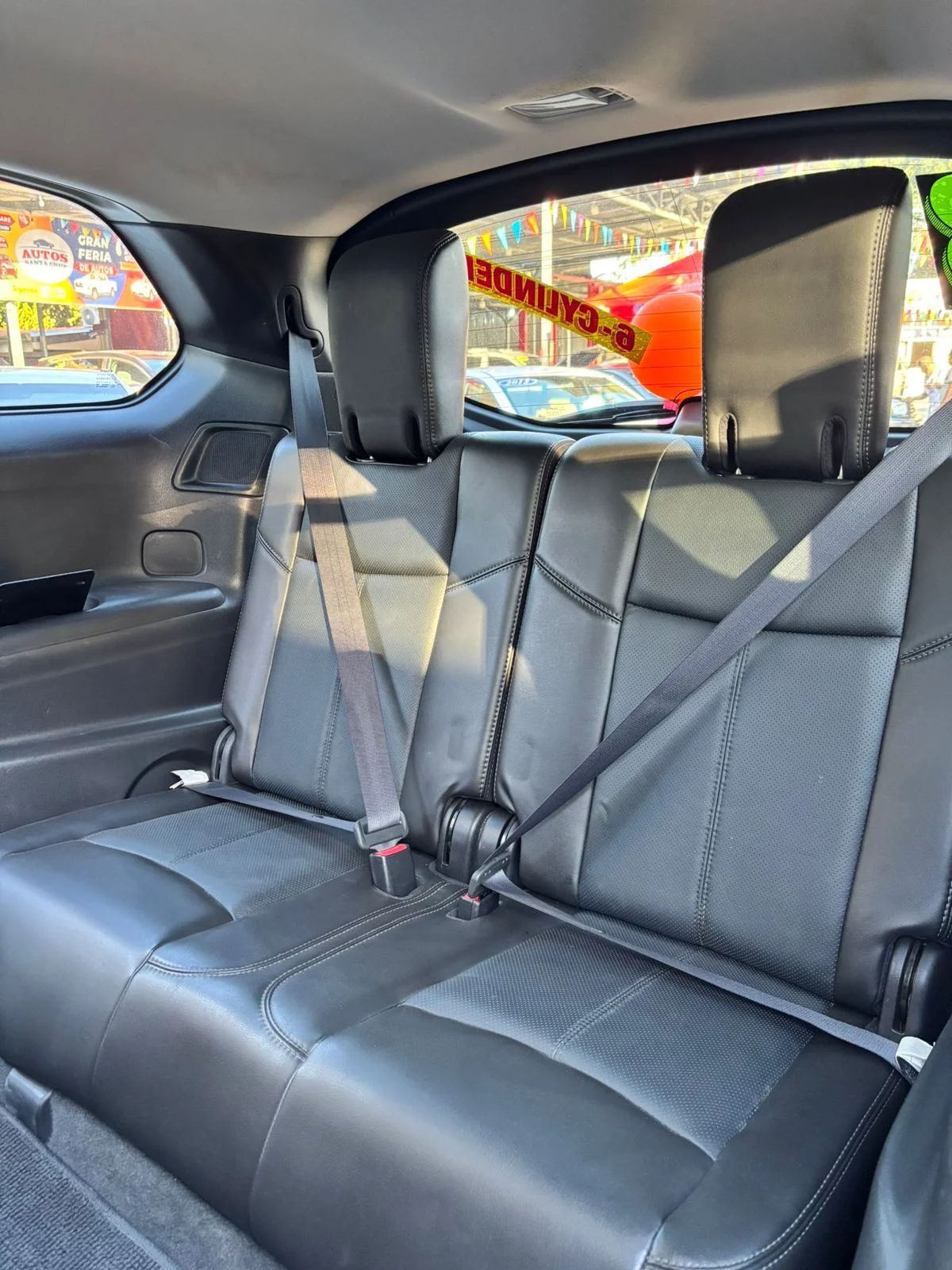 Nissan Pathfinder Platinum - Image 10