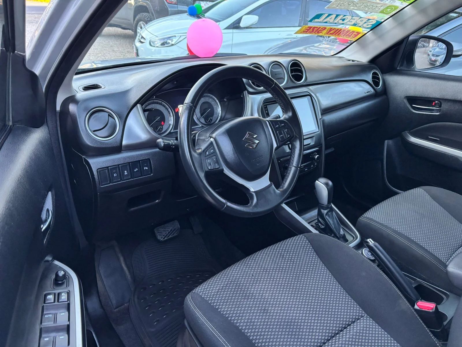 Suzuki Vitara GL Plus All Grip - Image 5