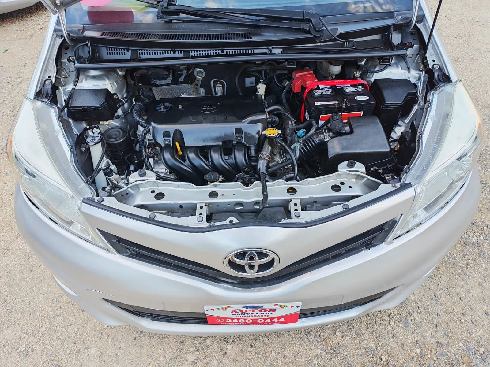 Toyota Yaris LE - Image 8