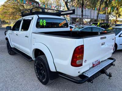 Toyota Hilux SRV - Image 3