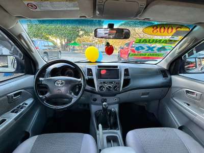 Toyota Hilux SRV - Image 6