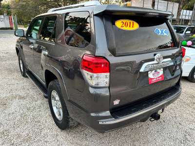 Toyota 4Runner - Image 3