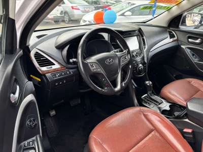 Hyundai Santa Fe - Image 5