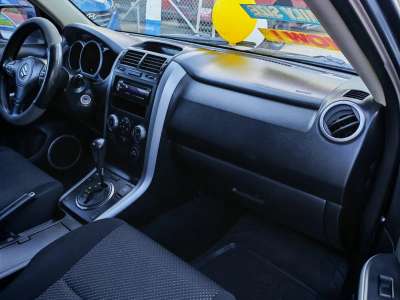 Suzuki Grand Vitara - Image 7