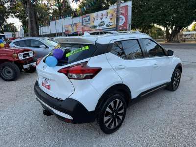 Nissan Kicks Advance - Image 2