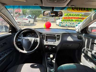 KIA RIO LX - Image 6