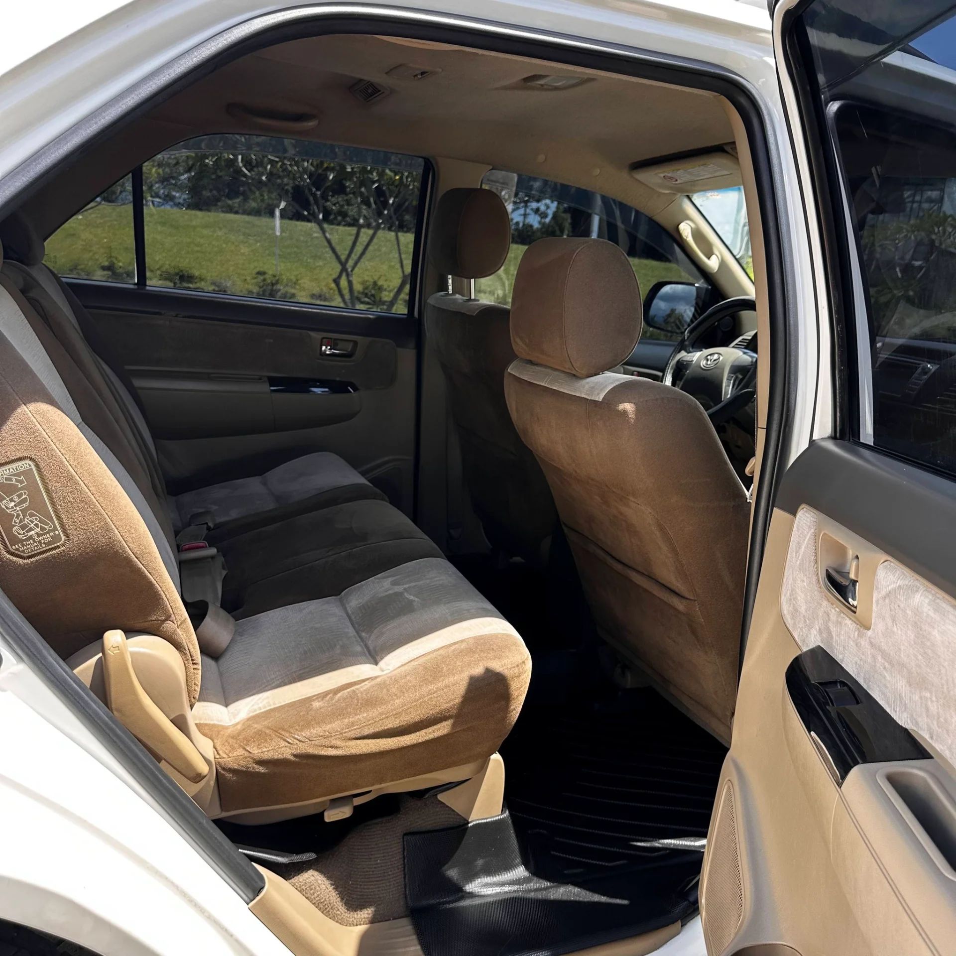 Toyota Fortuner - Image 3