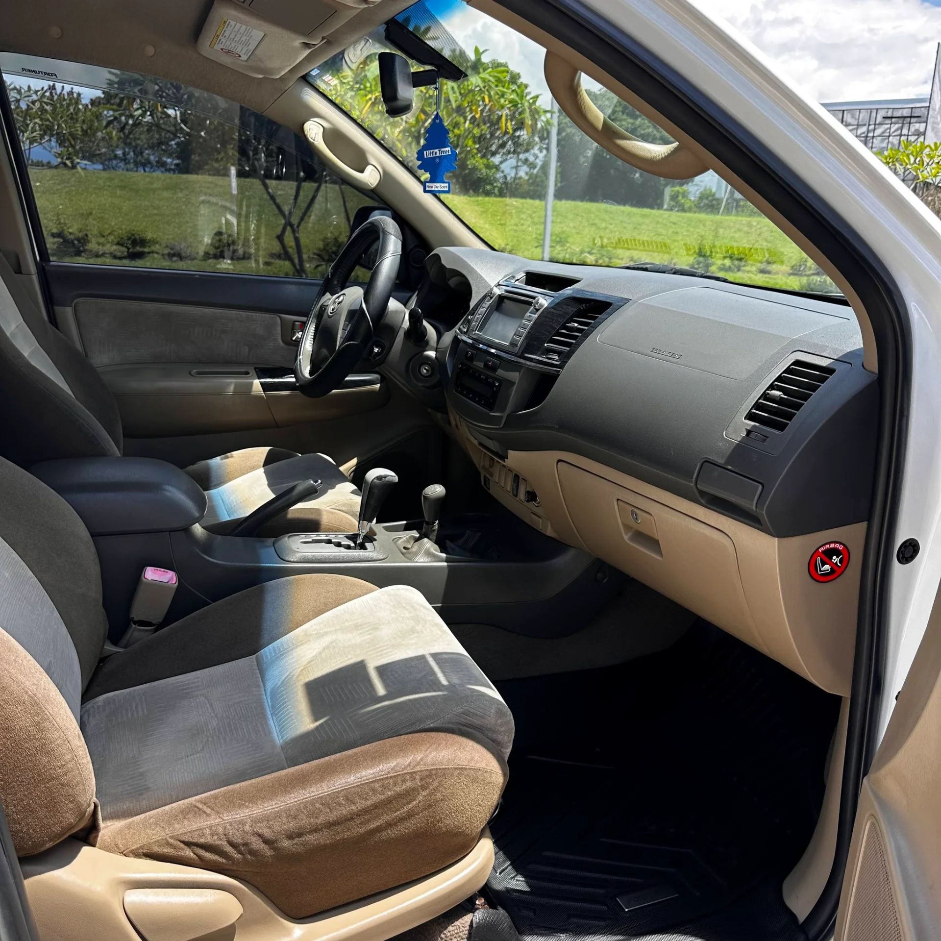 Toyota Fortuner - Image 4