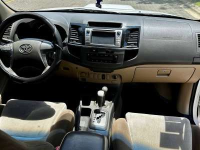 Toyota Fortuner - Image 6