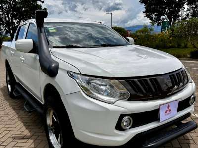 Mitsubishi L200 Sportero - Image 6