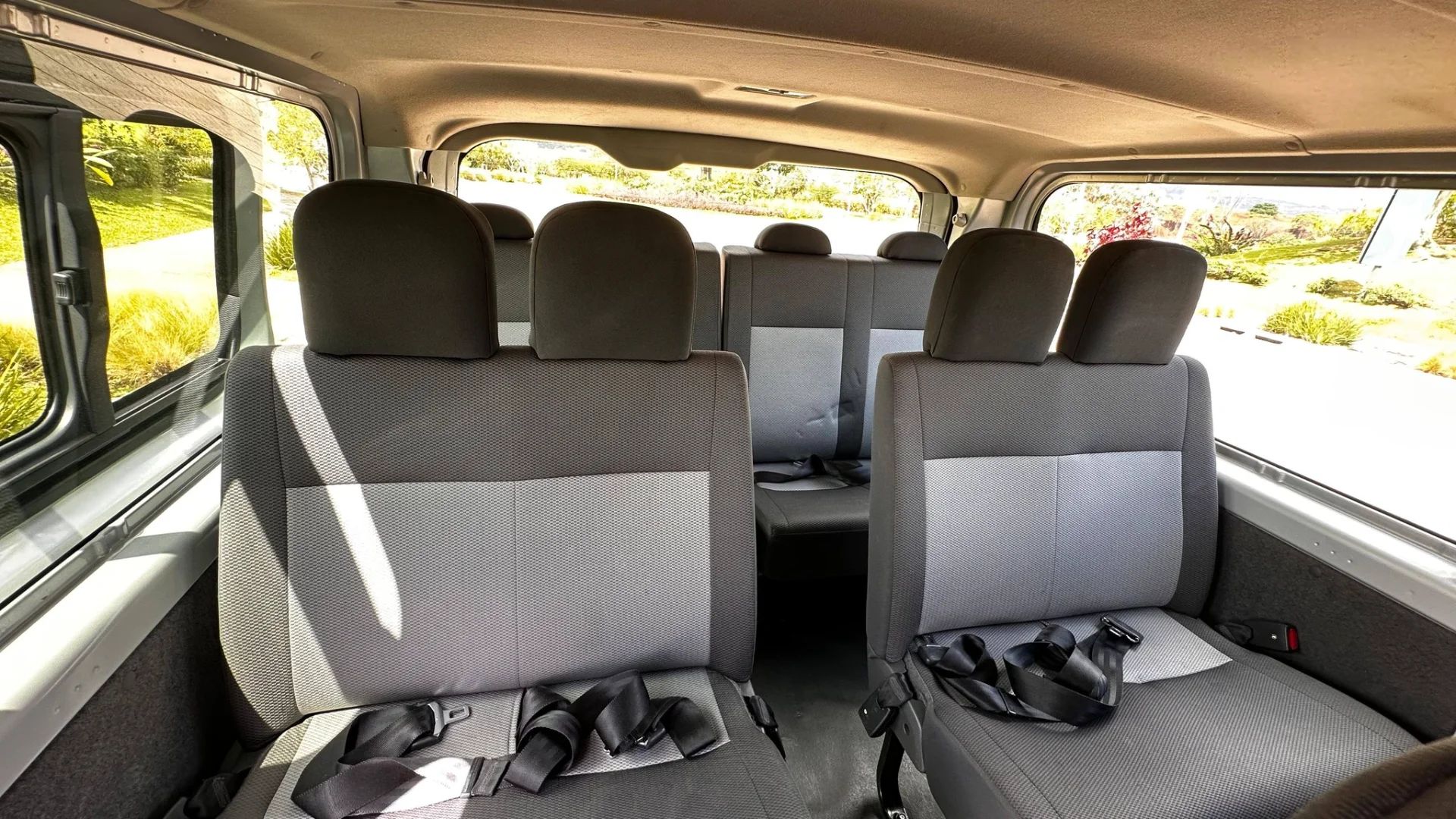 Toyota Hiace - Image 2