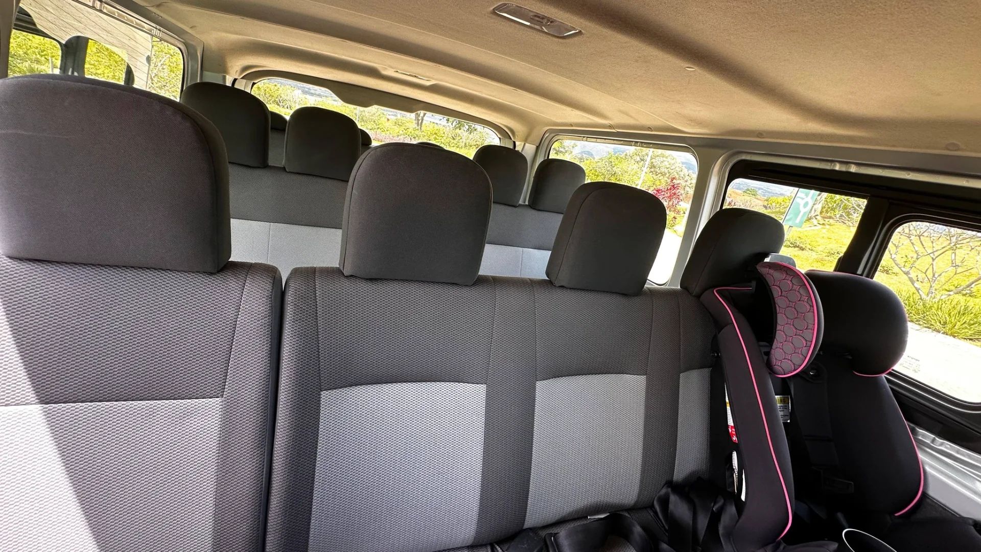 Toyota Hiace - Image 4