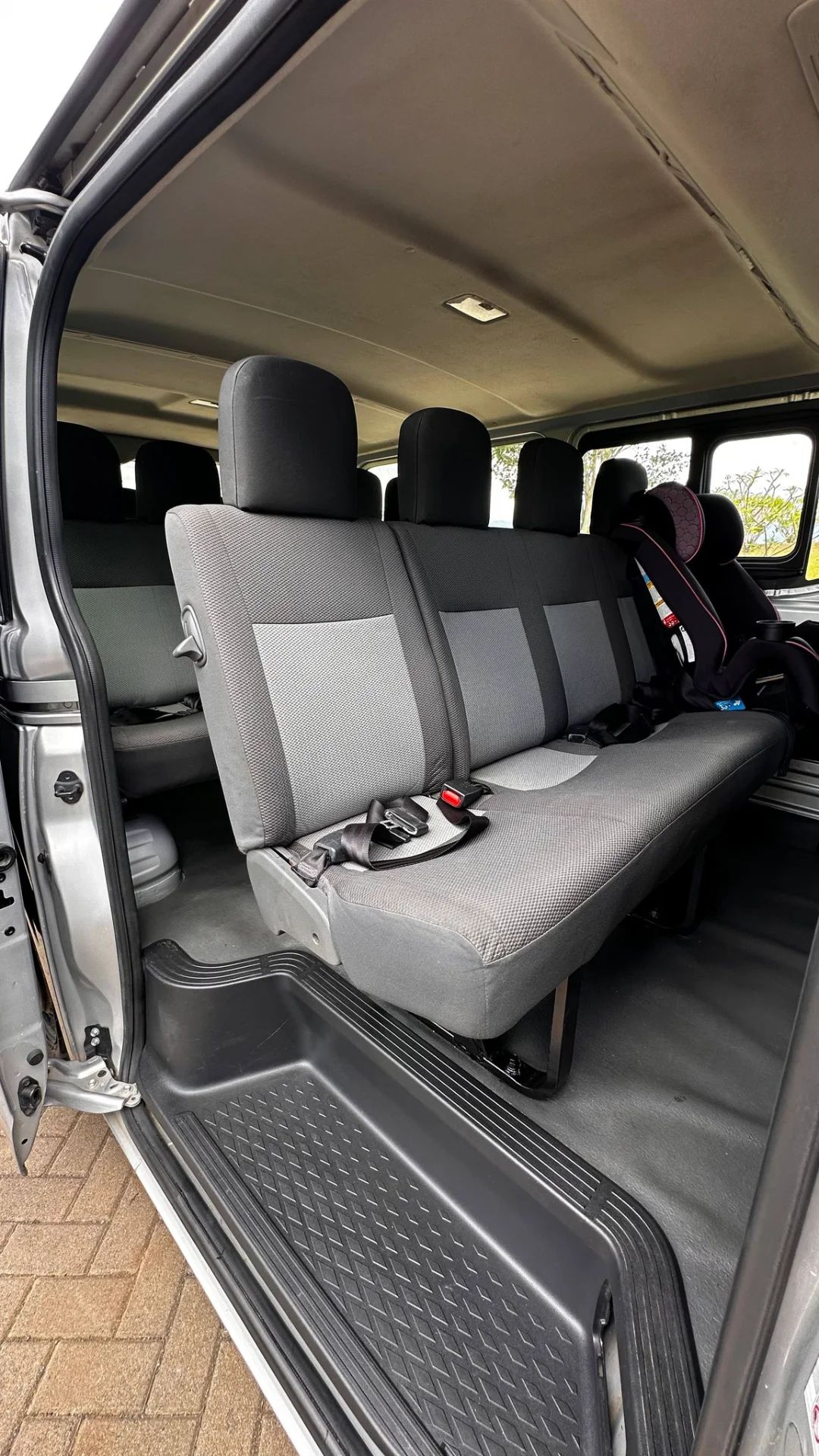 Toyota Hiace - Image 7