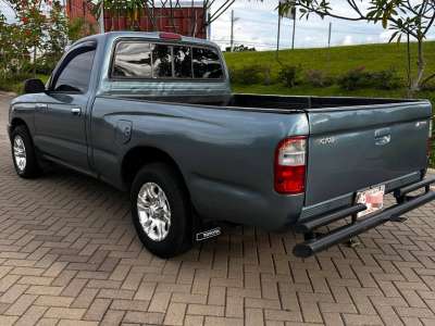Toyota Tacoma - Image 2