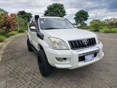 Toyota Prado VX - Image 2