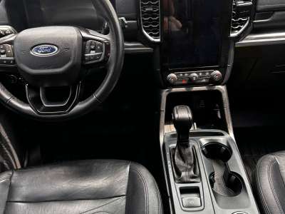 Ford Everest - Image 2