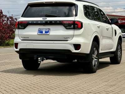 Ford Everest - Image 4