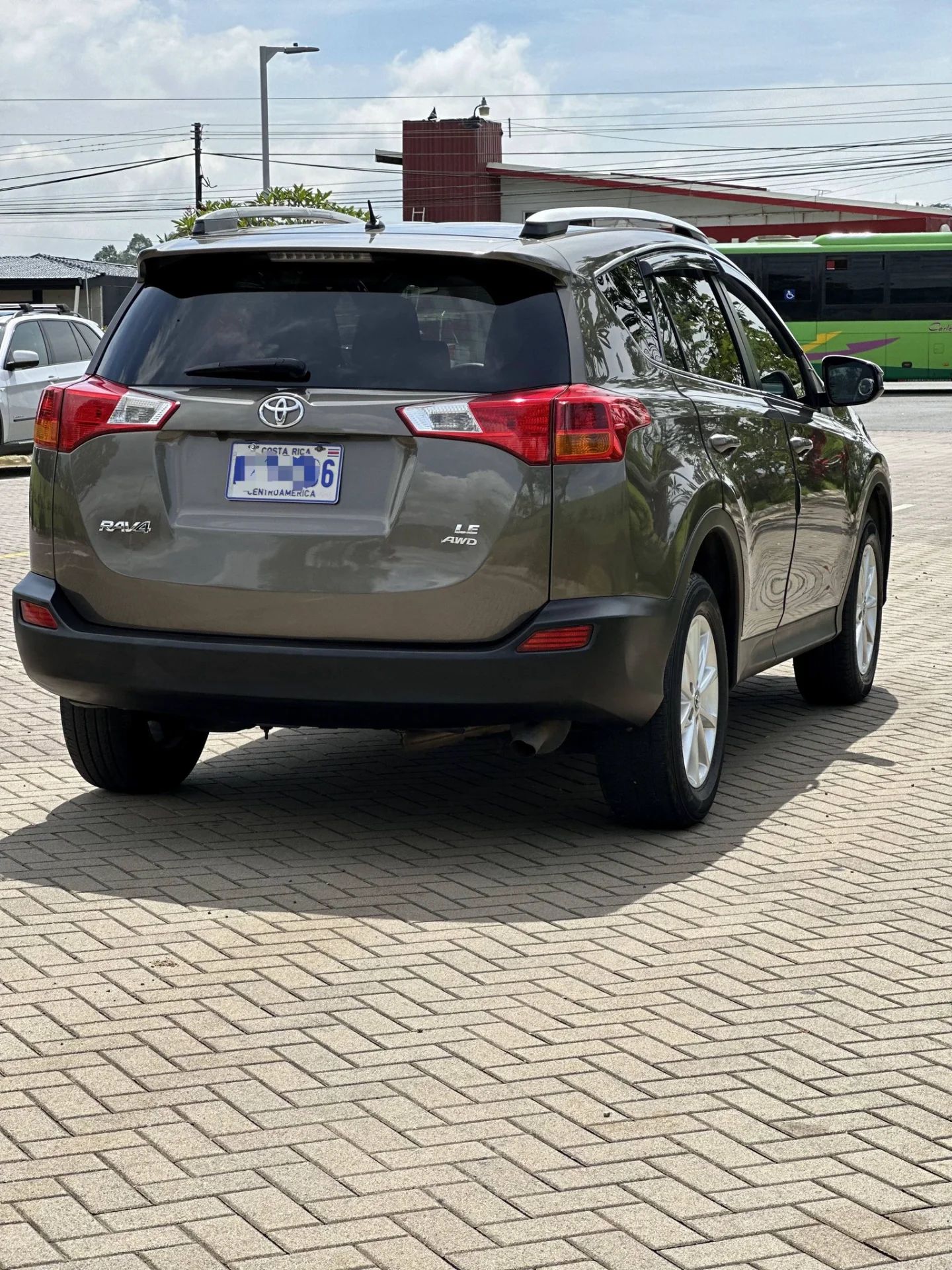Toyota RAV4 - Image 3