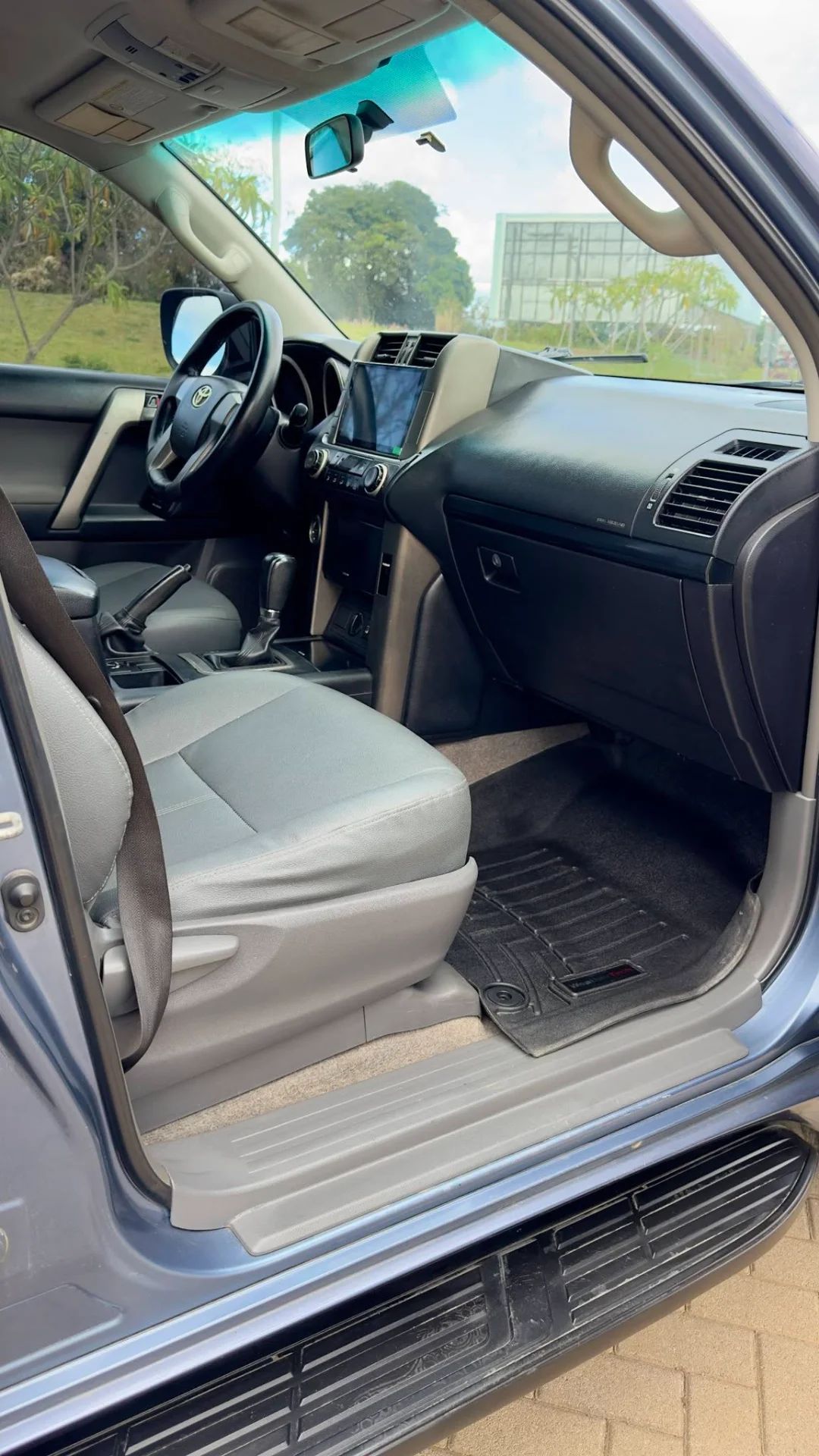 Toyota Prado - Image 7