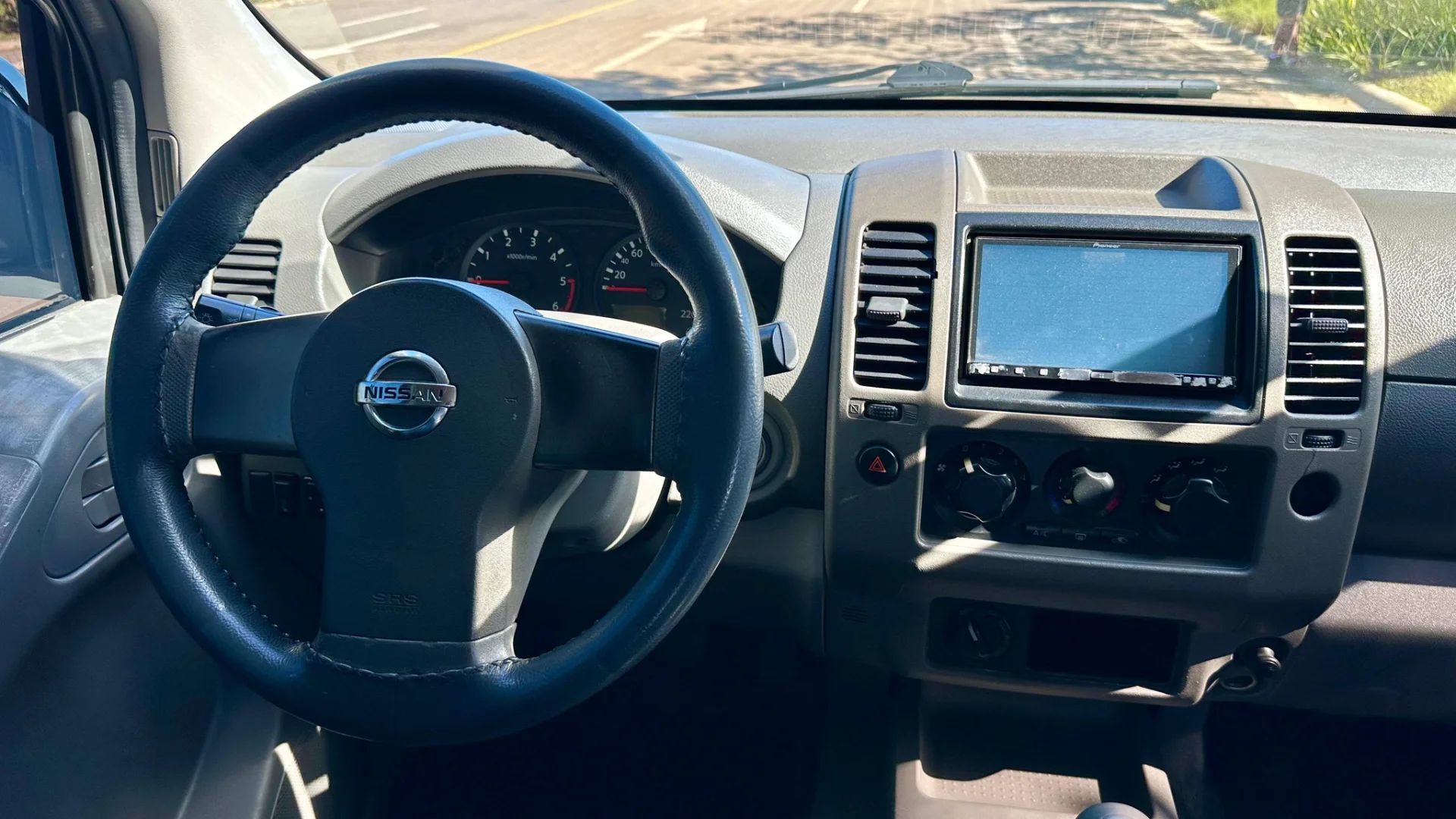 Nissan Navara - Image 7