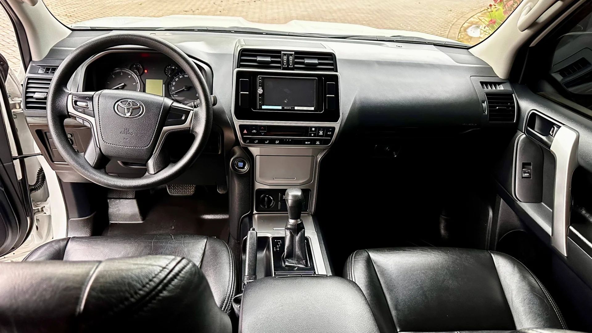 Toyota Prado - Image 2