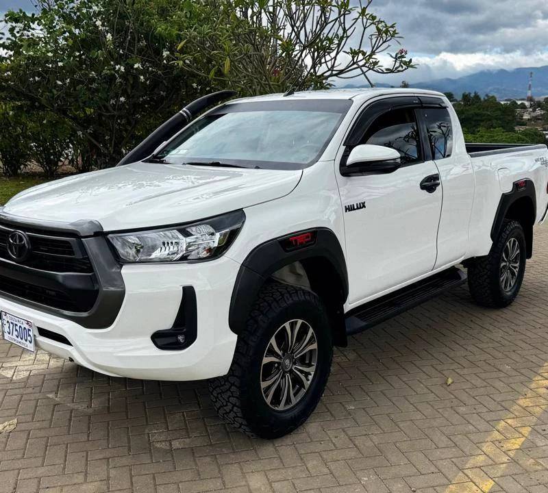 2023 Toyota Hilux