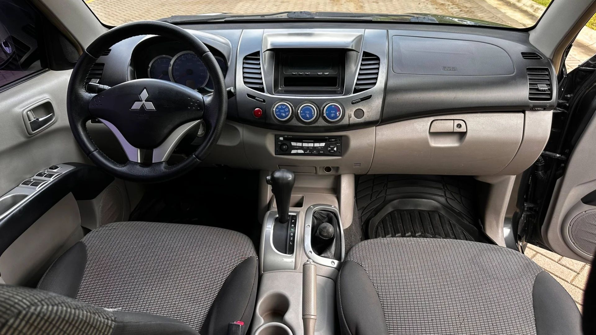 Mitsubishi L200 Sportero - Image 2