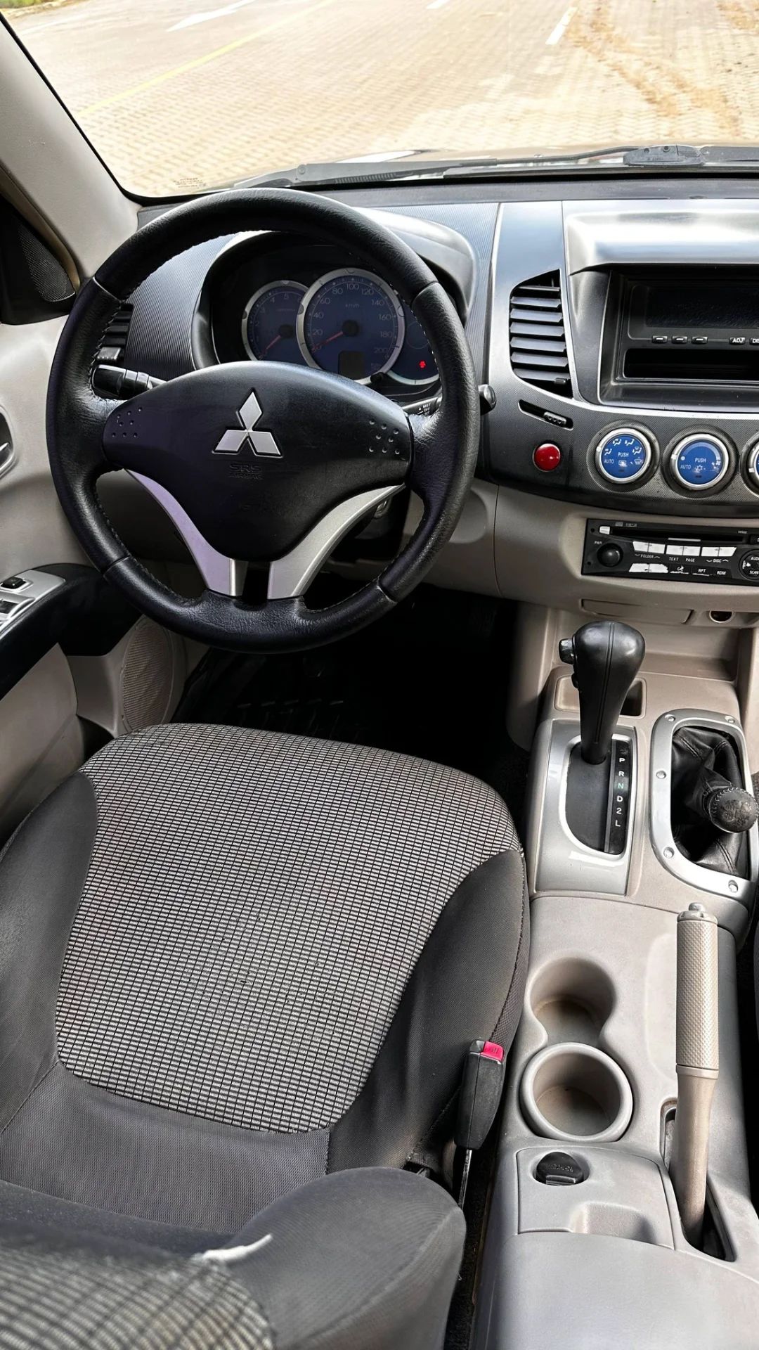 Mitsubishi L200 Sportero - Image 5