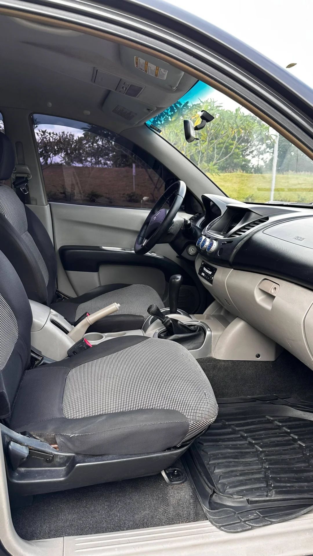 Mitsubishi L200 Sportero - Image 8